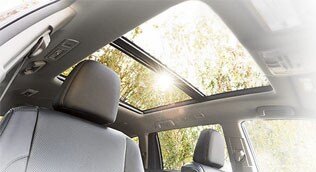highlander_3xcta_sunroof.jpg