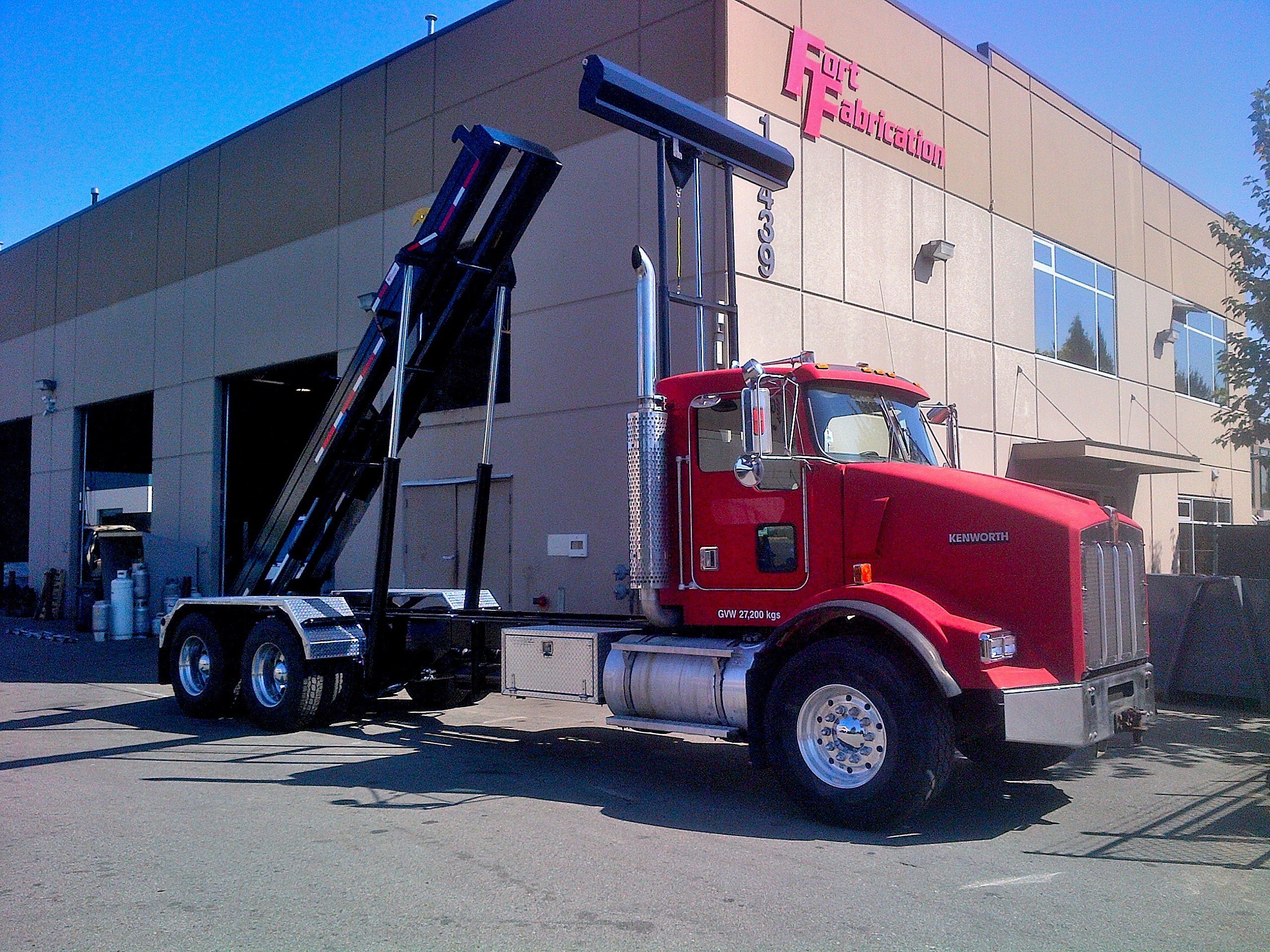 Ampliroll Hooklift & Roll On/Roll Off Fort Fabrication