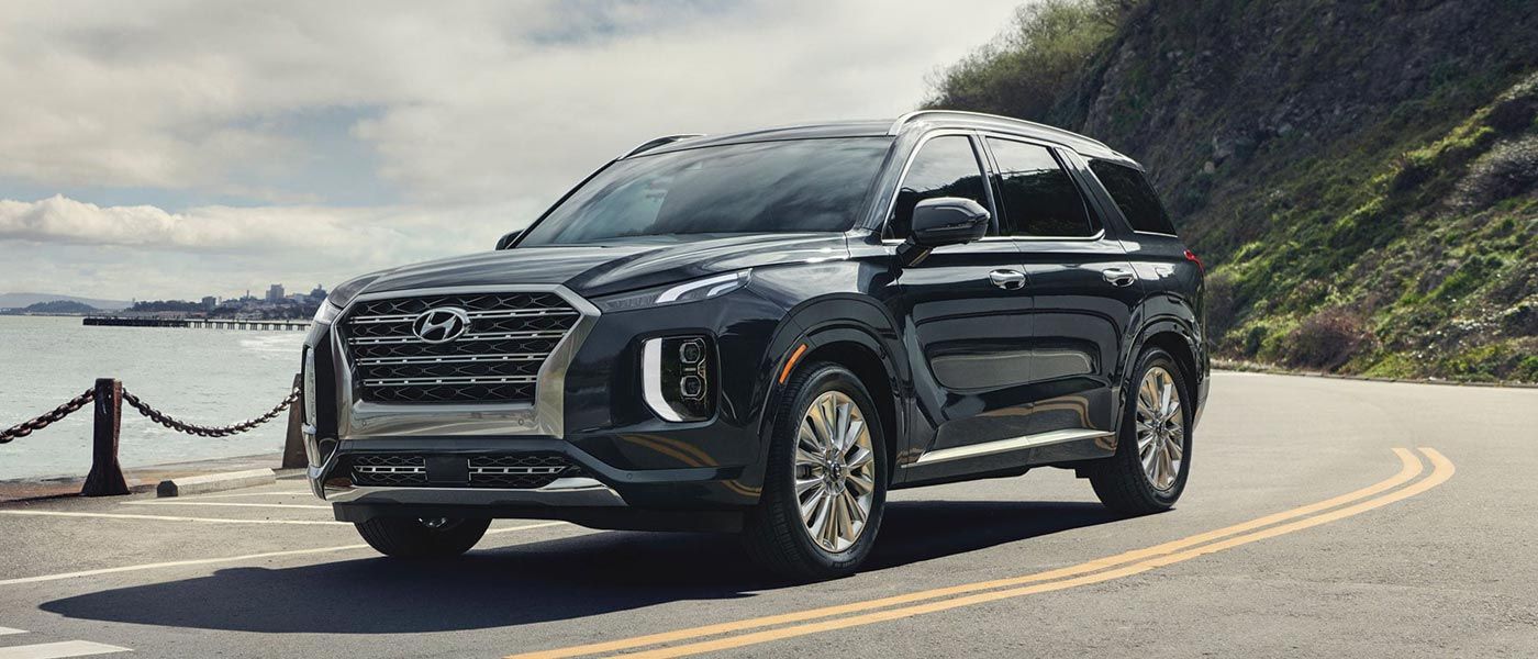 Compare 2020 Palisade vs Honda Pilot, Chevrolet Traverse, Kia Telluride