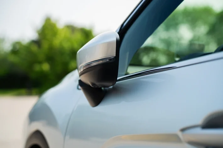Eclipse Cross side mirror driver