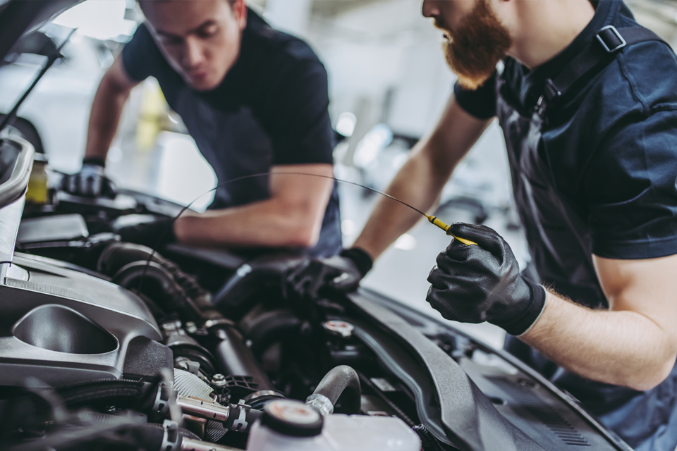 First Time Oil Change Special Vickar Nissan